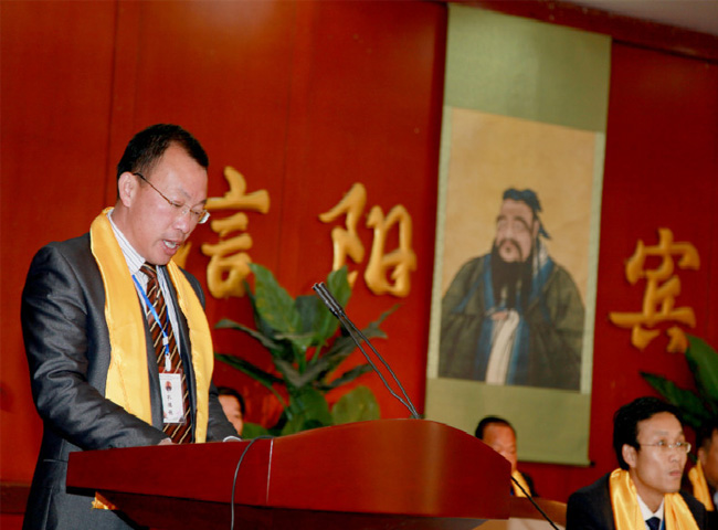 仁愛鑄造新輝煌 ——記河南永和建設(shè)集團(tuán)有限公司黨支部書記、董事長孔德穩(wěn) 